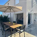 Βίλα Villa Balaruc-Les-Bains *